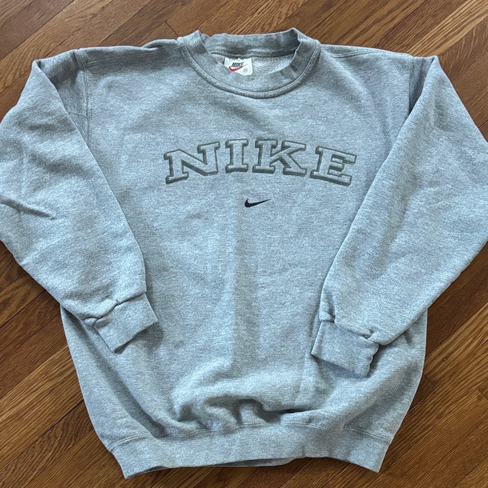 Nike Heather Gray Crewneck Sweatshirt